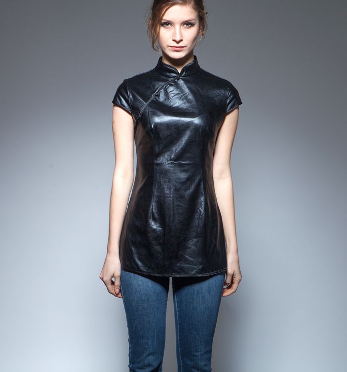 black modern shirt