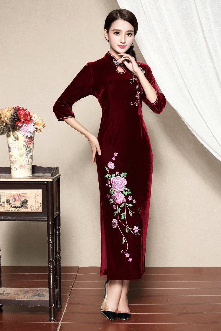 Amazing Embroidery Chinese Qipao Cheongsam Dress Re