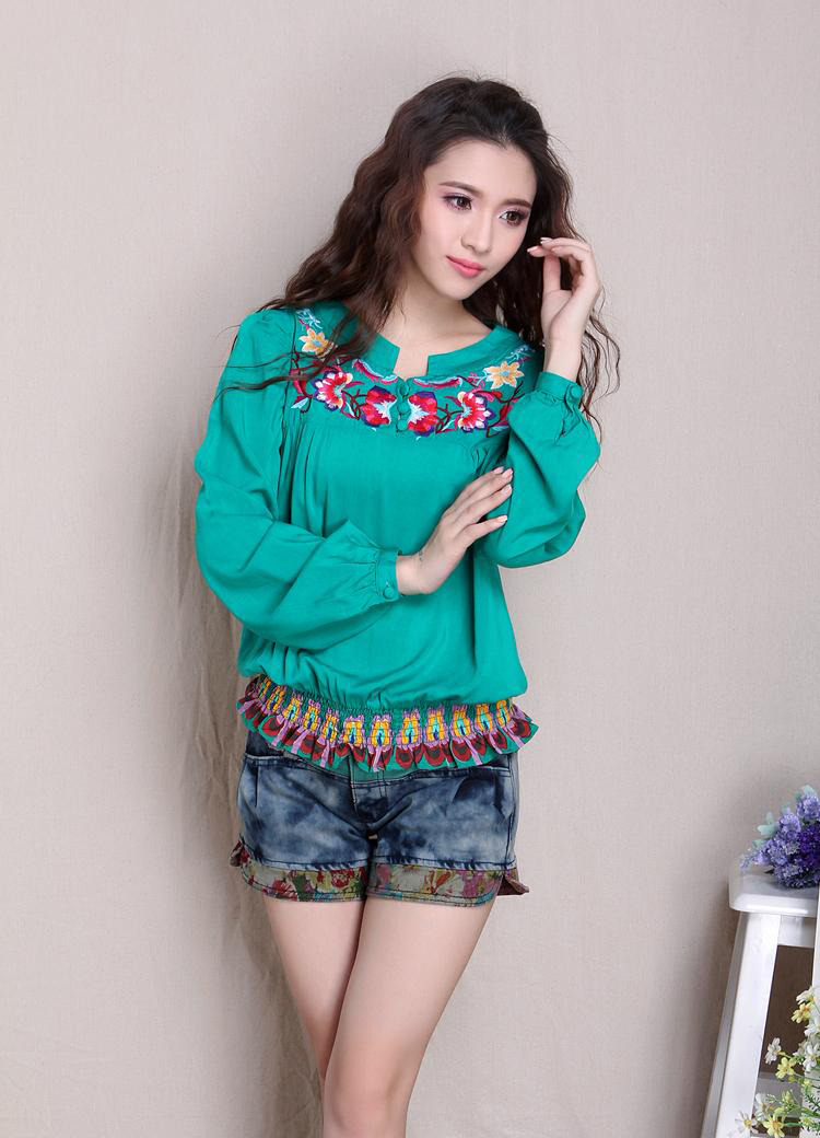 Pretty Embroidery Oriental Style Scoop Neck Blouse - Green - Chinese ...
