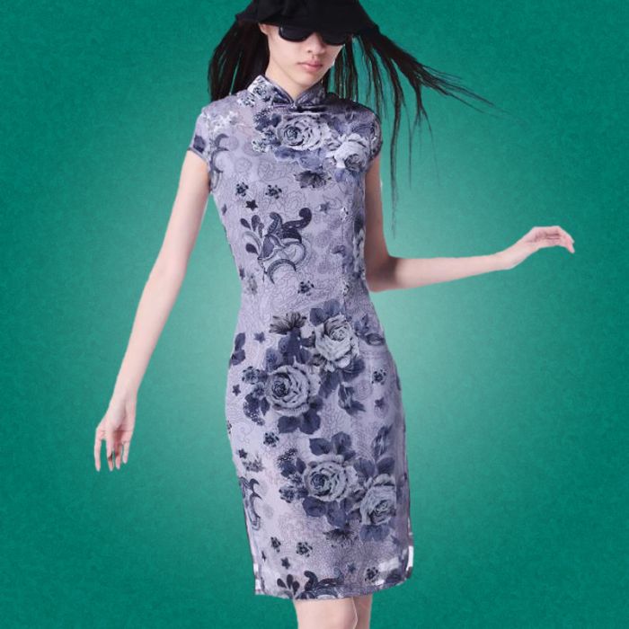 Appealing Rose Flowers Fashion Cheongsam