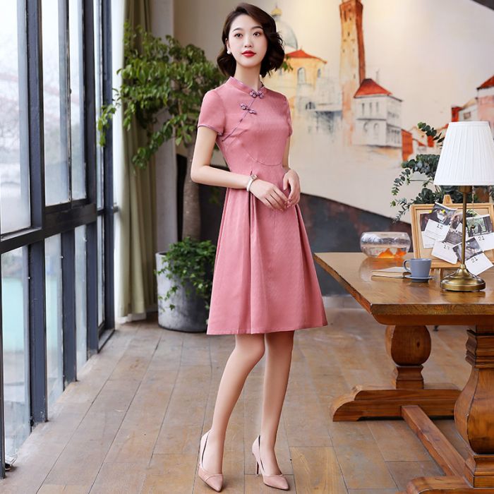 Attractive Modern Qipao Cheongsam Chinese Dress