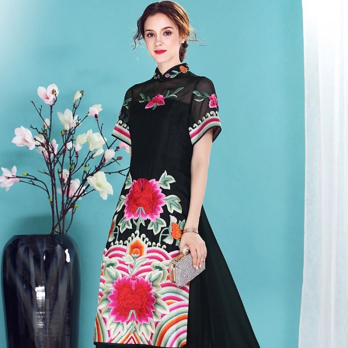 Amazing Embroidery Silk Qipao Cheongsam Mid-calf Dress